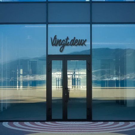 Numéro découpé au laser : VINGT DEUX