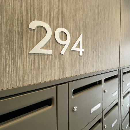 Chiffre découpé laser : 0