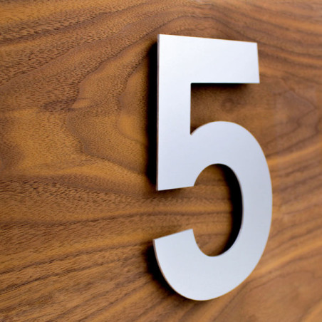 Numéro en relief en Aluminium sur Forex