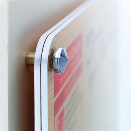 Plan d'évacuation pour votre signalétique sécurité incendie premium finition bois chêne pour intérieur design